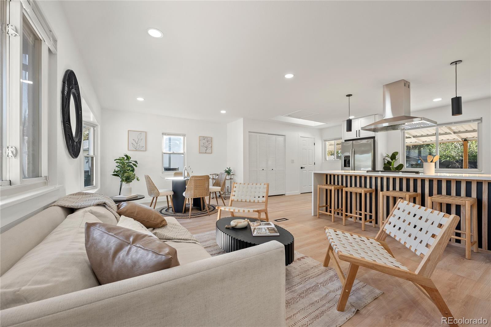 MLS Image #2 for 11630 e walsh place,aurora, Colorado