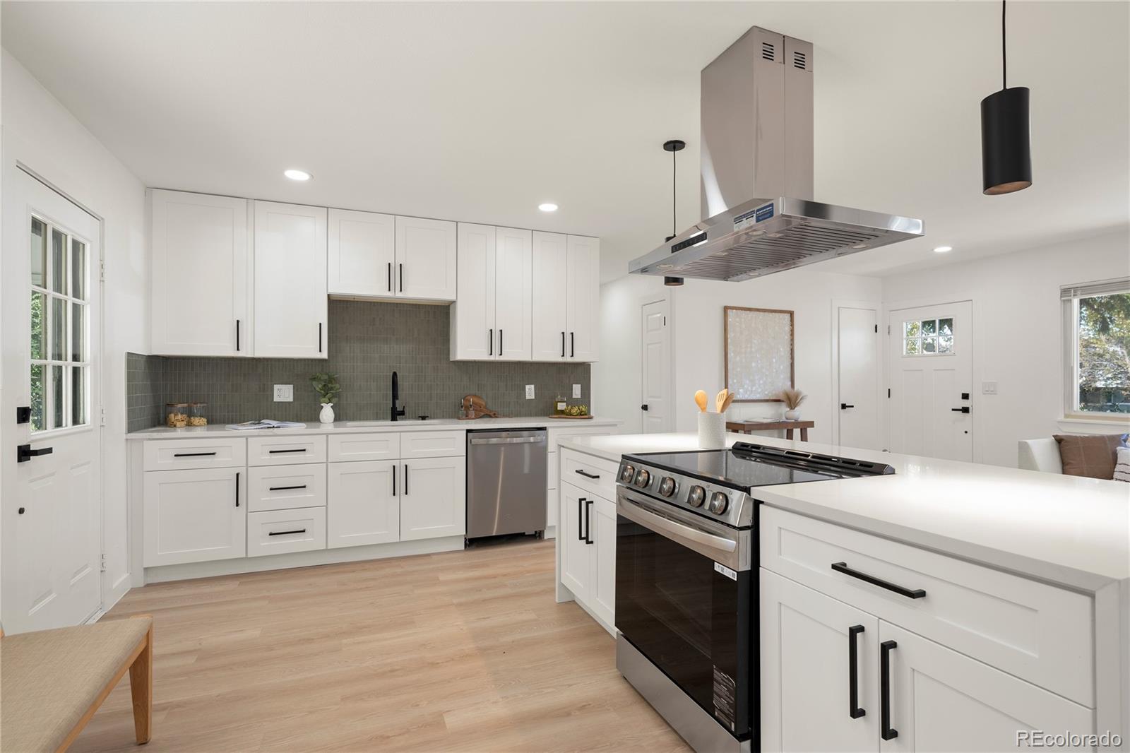 MLS Image #9 for 11630 e walsh place,aurora, Colorado