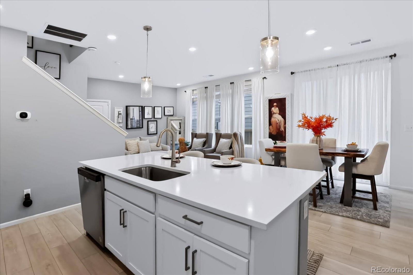 MLS Image #15 for 28272 e 6th place,watkins, Colorado