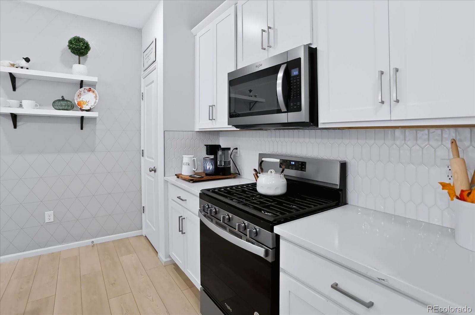 MLS Image #17 for 28272 e 6th place,watkins, Colorado