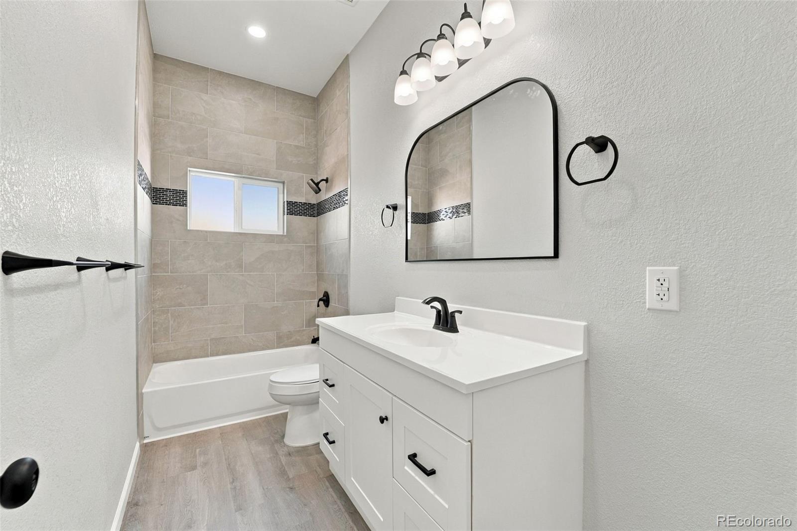 MLS Image #14 for 2200  lewis avenue,pueblo, Colorado