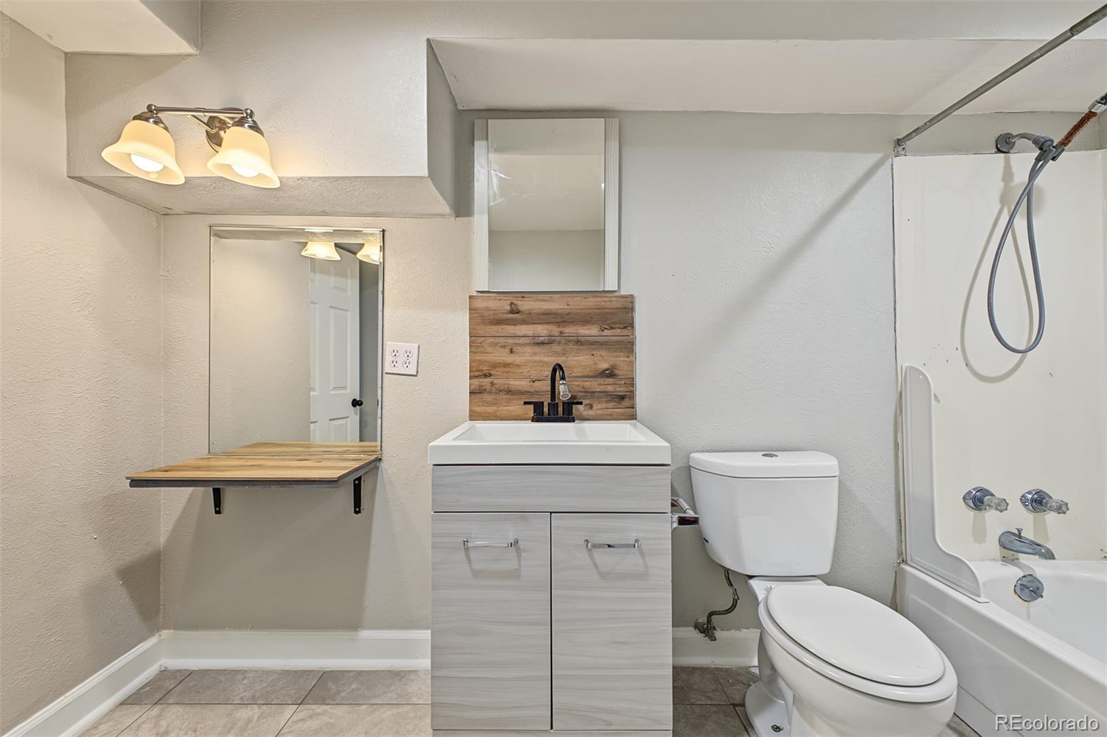 MLS Image #18 for 9288 w maryland place,lakewood, Colorado