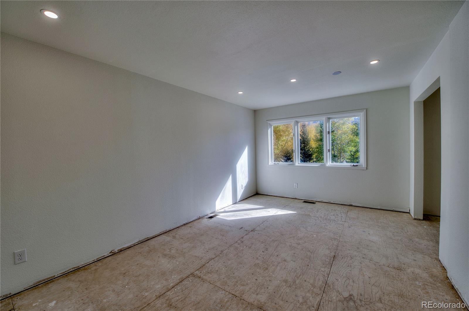 MLS Image #23 for 129 w 10 street,silverthorne, Colorado