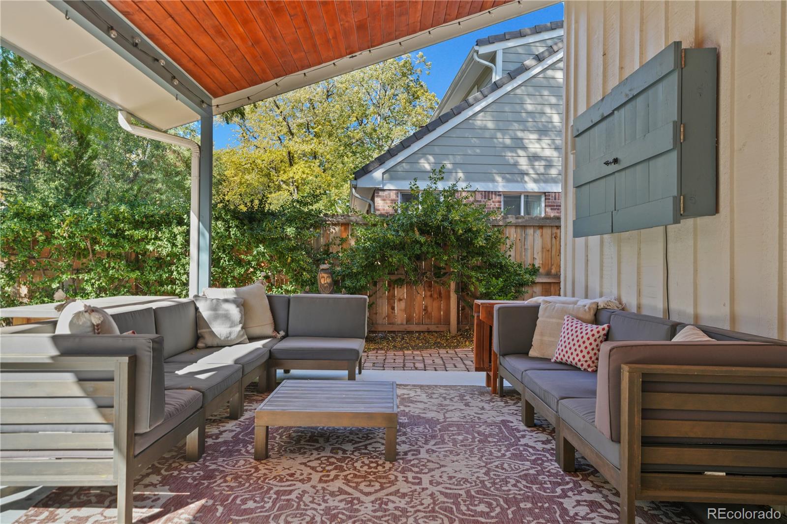 MLS Image #41 for 3685 s narcissus way,denver, Colorado