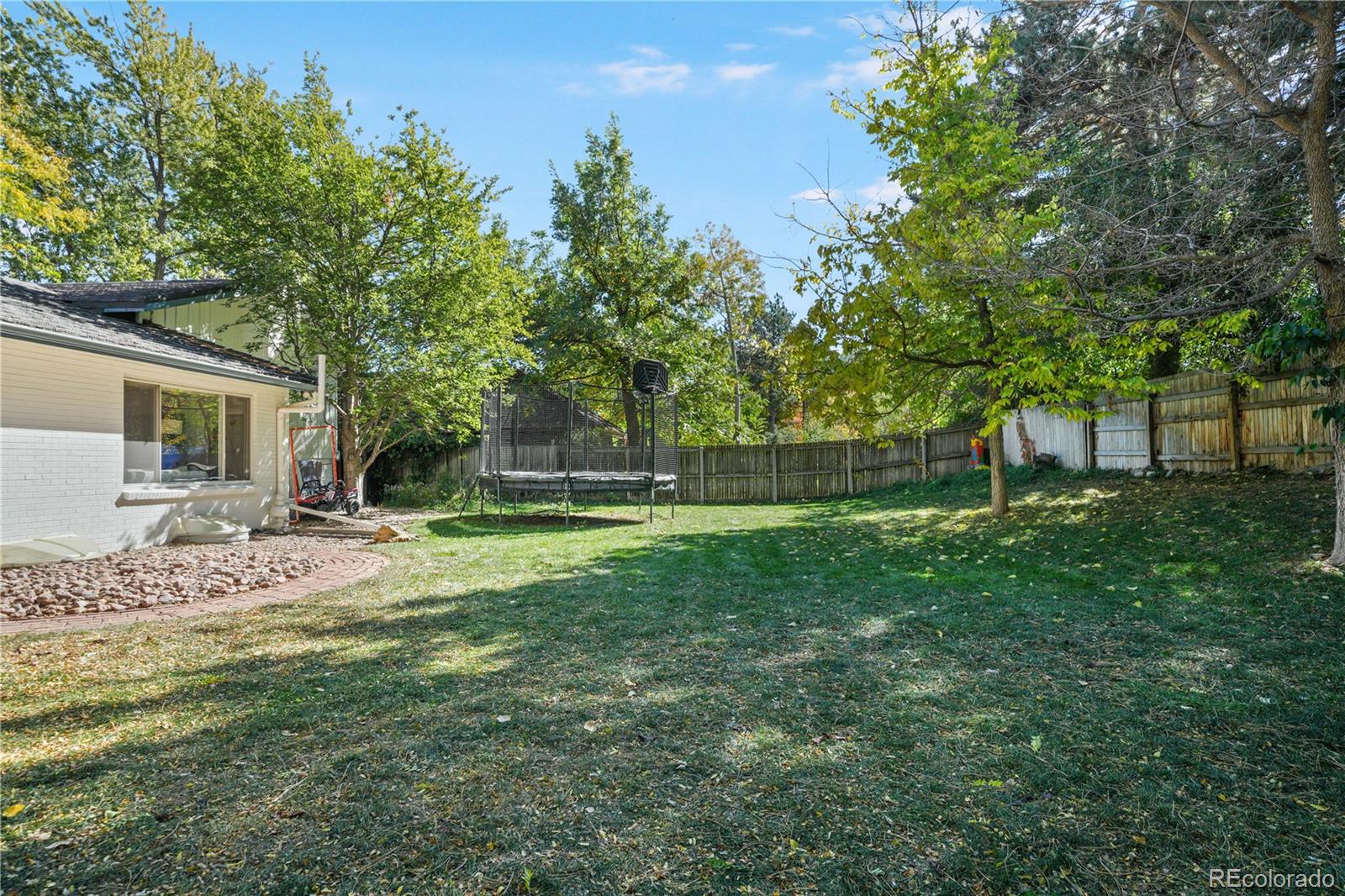 MLS Image #45 for 3685 s narcissus way,denver, Colorado