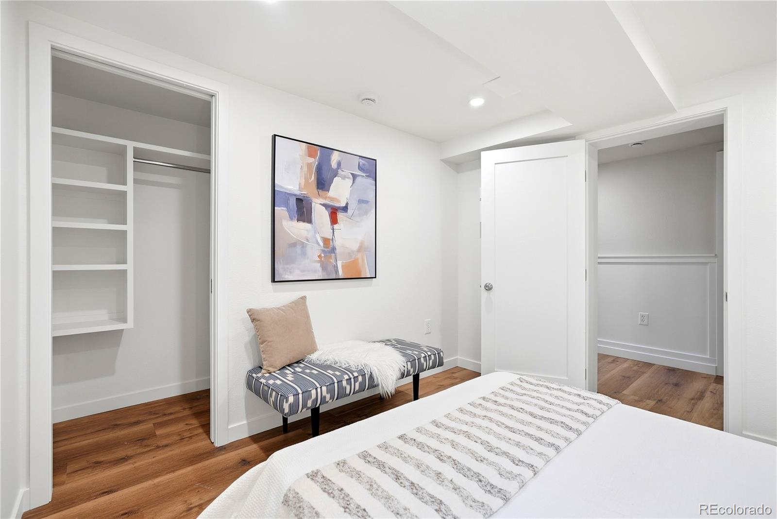 MLS Image #10 for 800 s emerson street,denver, Colorado