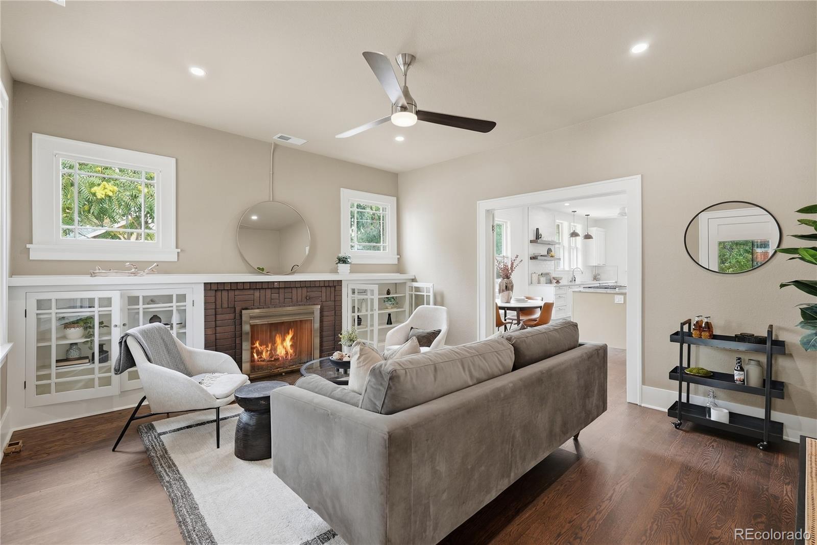 MLS Image #4 for 800 s emerson street,denver, Colorado