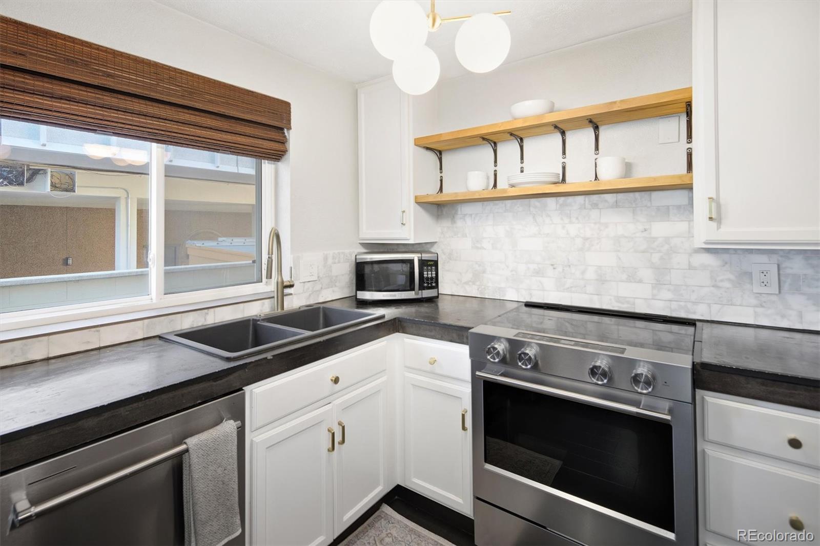 MLS Image #10 for 1260 n humboldt street,denver, Colorado