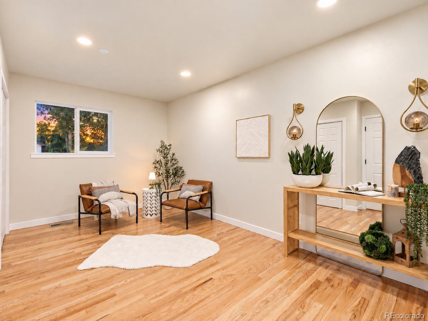 MLS Image #11 for 2308  lelaray street,colorado springs, Colorado