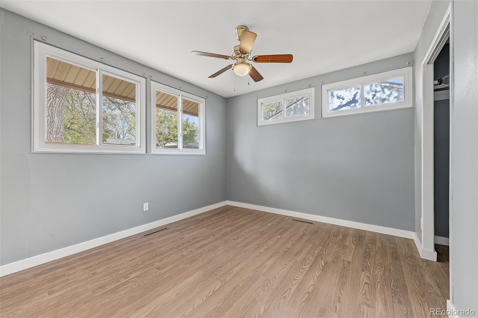 MLS Image #10 for 520  cragmore street,denver, Colorado