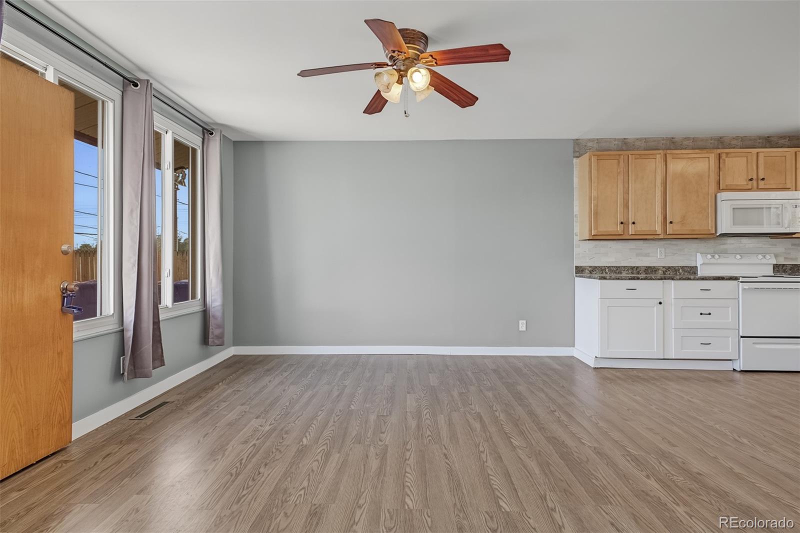 MLS Image #5 for 520  cragmore street,denver, Colorado