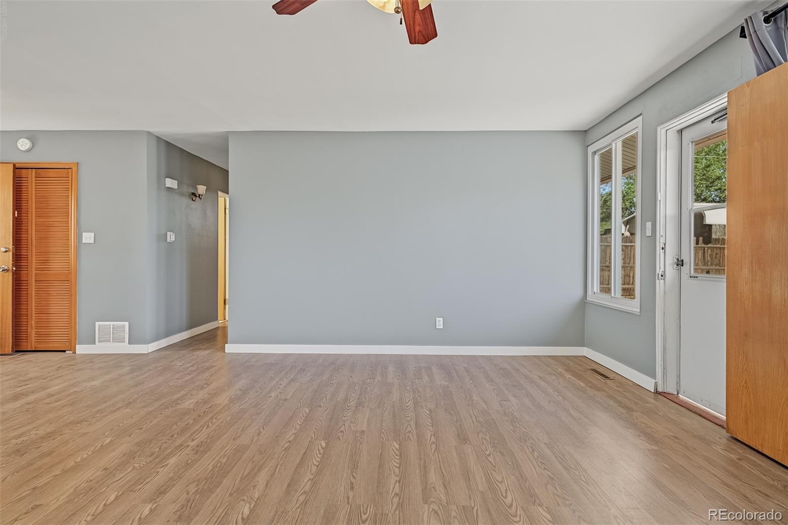 MLS Image #8 for 520  cragmore street,denver, Colorado