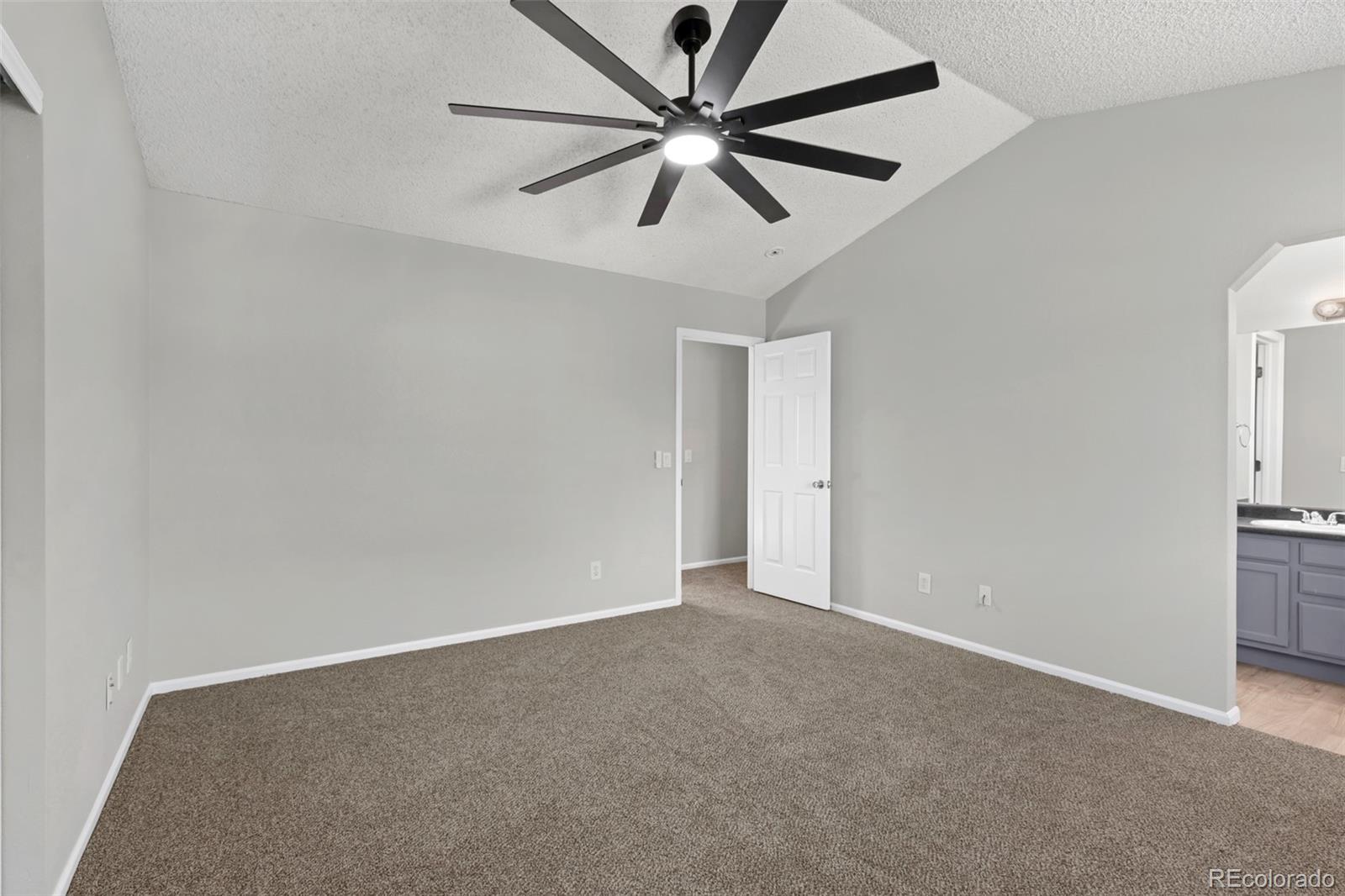 MLS Image #29 for 4042 s kirk way,aurora, Colorado