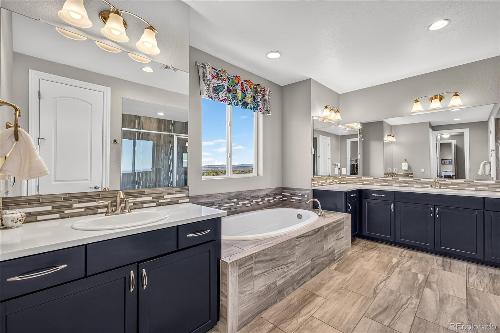 MLS Image #22 for 8458  poppy loop,arvada, Colorado