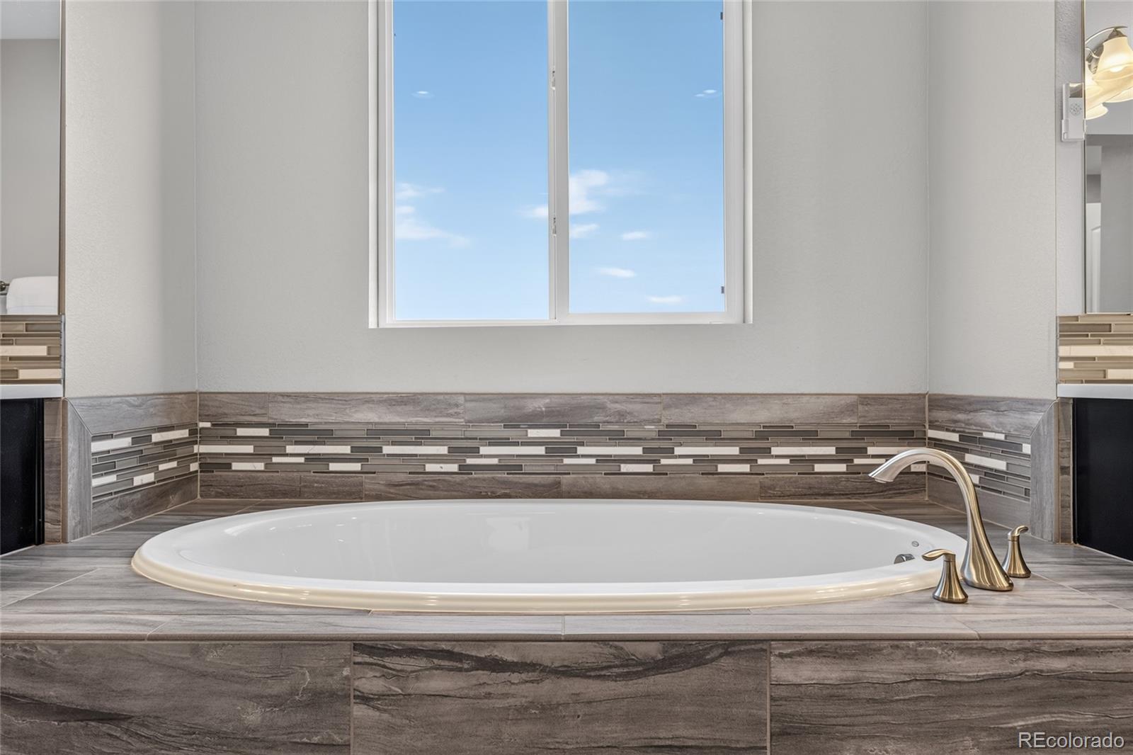 MLS Image #24 for 8458  poppy loop,arvada, Colorado