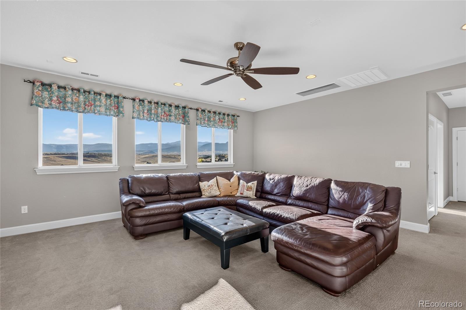 MLS Image #38 for 8458  poppy loop,arvada, Colorado