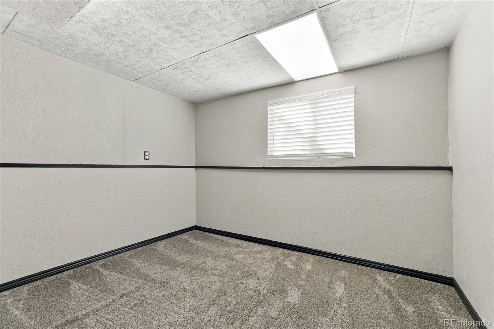 MLS Image #11 for 13055  hazel court,broomfield, Colorado