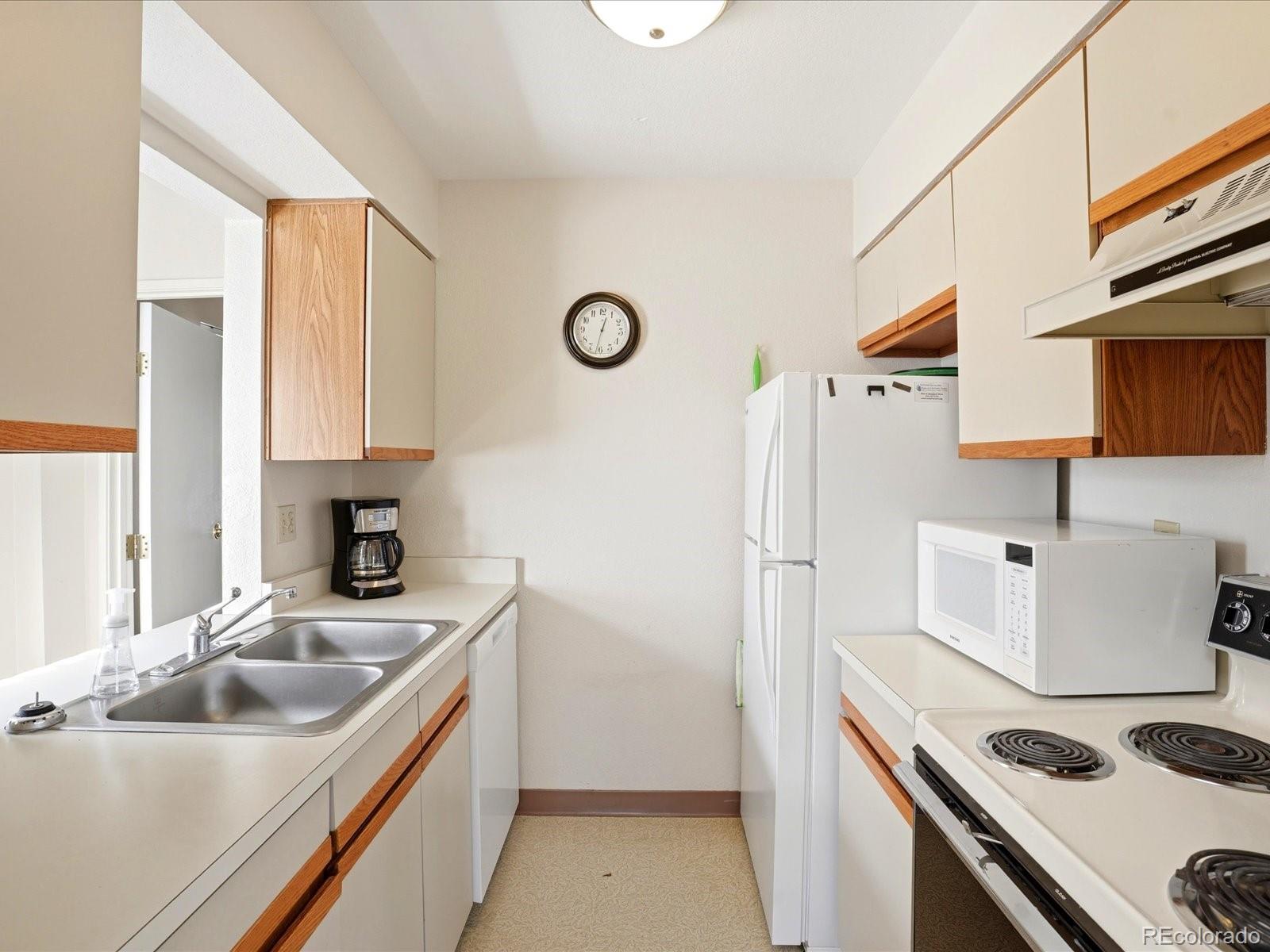 MLS Image #39 for 8354 s everett way a,littleton, Colorado