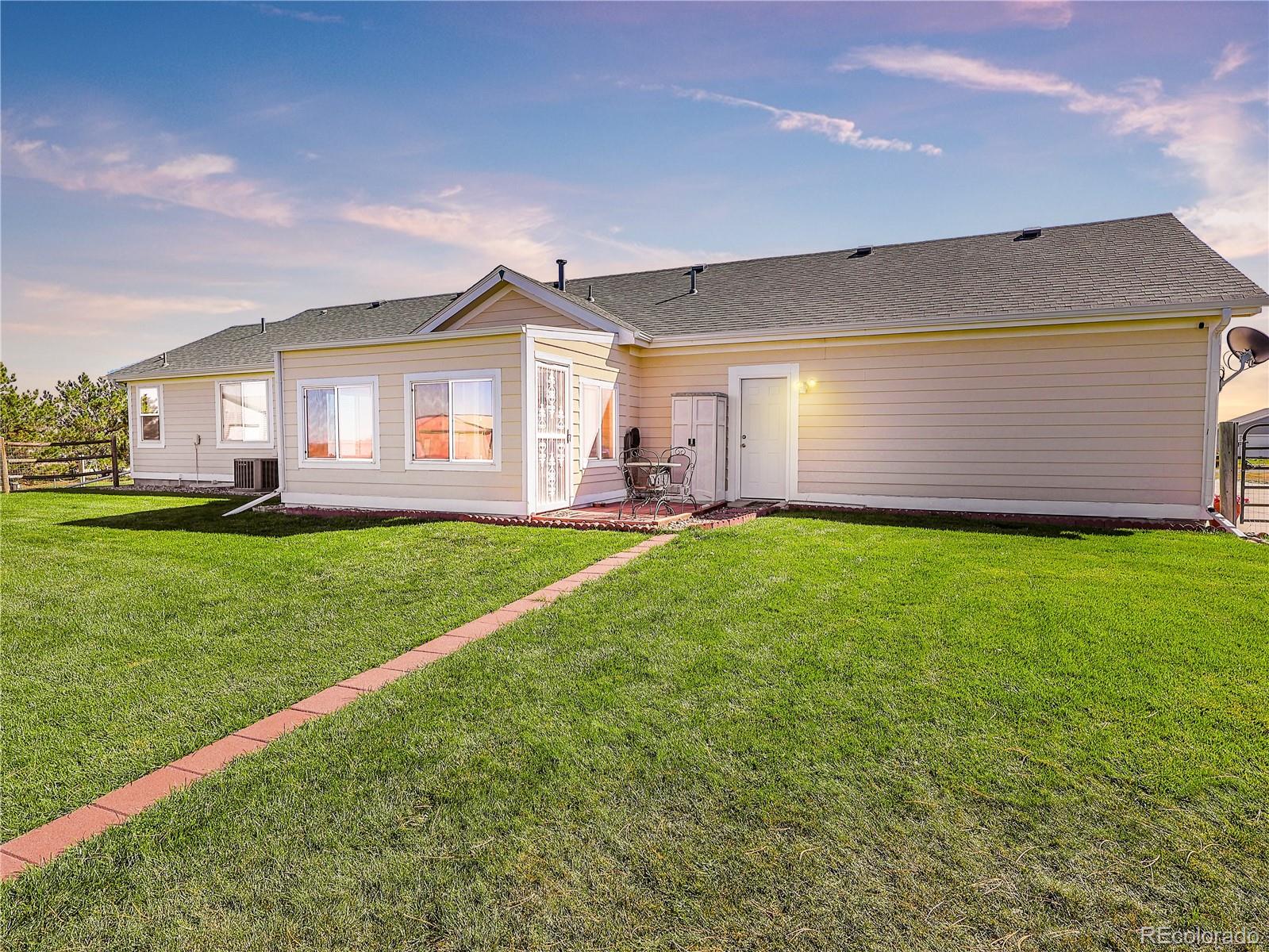 MLS Image #11 for 2121  doppler street,strasburg, Colorado