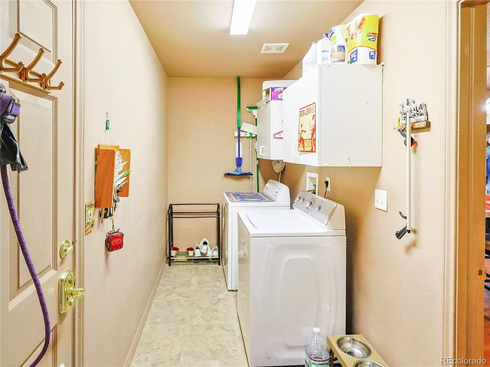 MLS Image #15 for 2121  doppler street,strasburg, Colorado