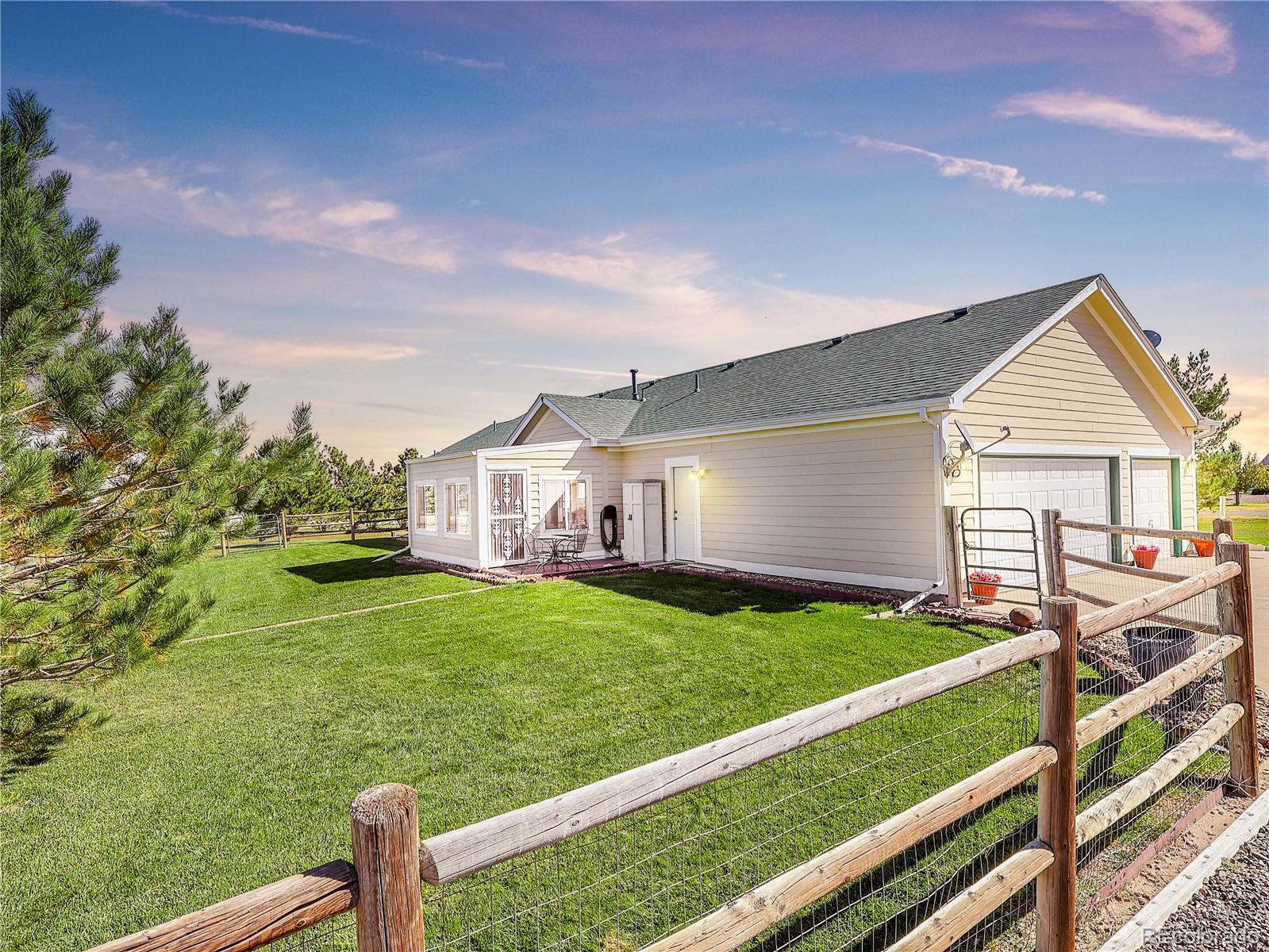 MLS Image #3 for 2121  doppler street,strasburg, Colorado