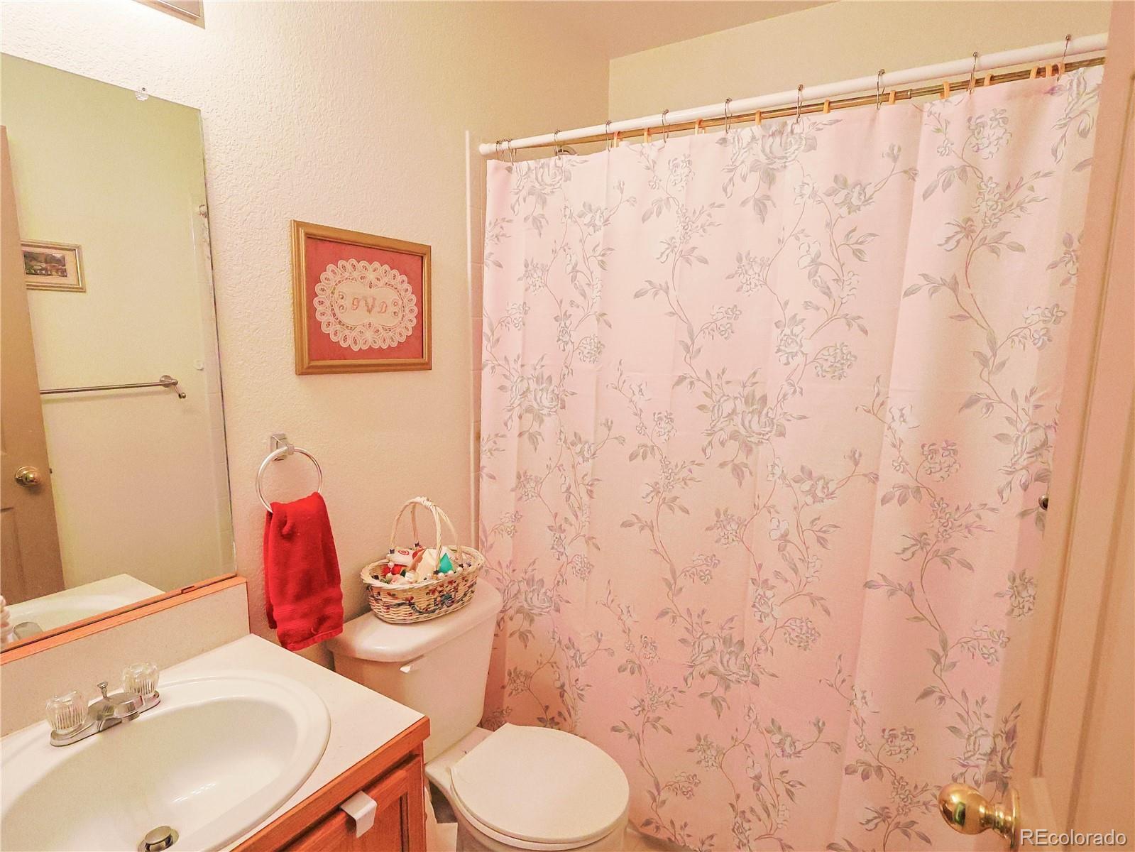 MLS Image #34 for 2121  doppler street,strasburg, Colorado
