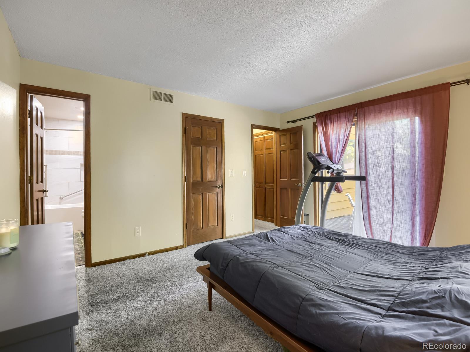 MLS Image #14 for 127 s eagle circle ,aurora, Colorado