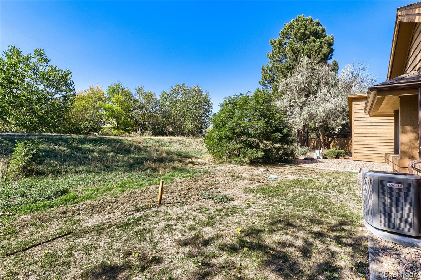 MLS Image #32 for 127 s eagle circle ,aurora, Colorado