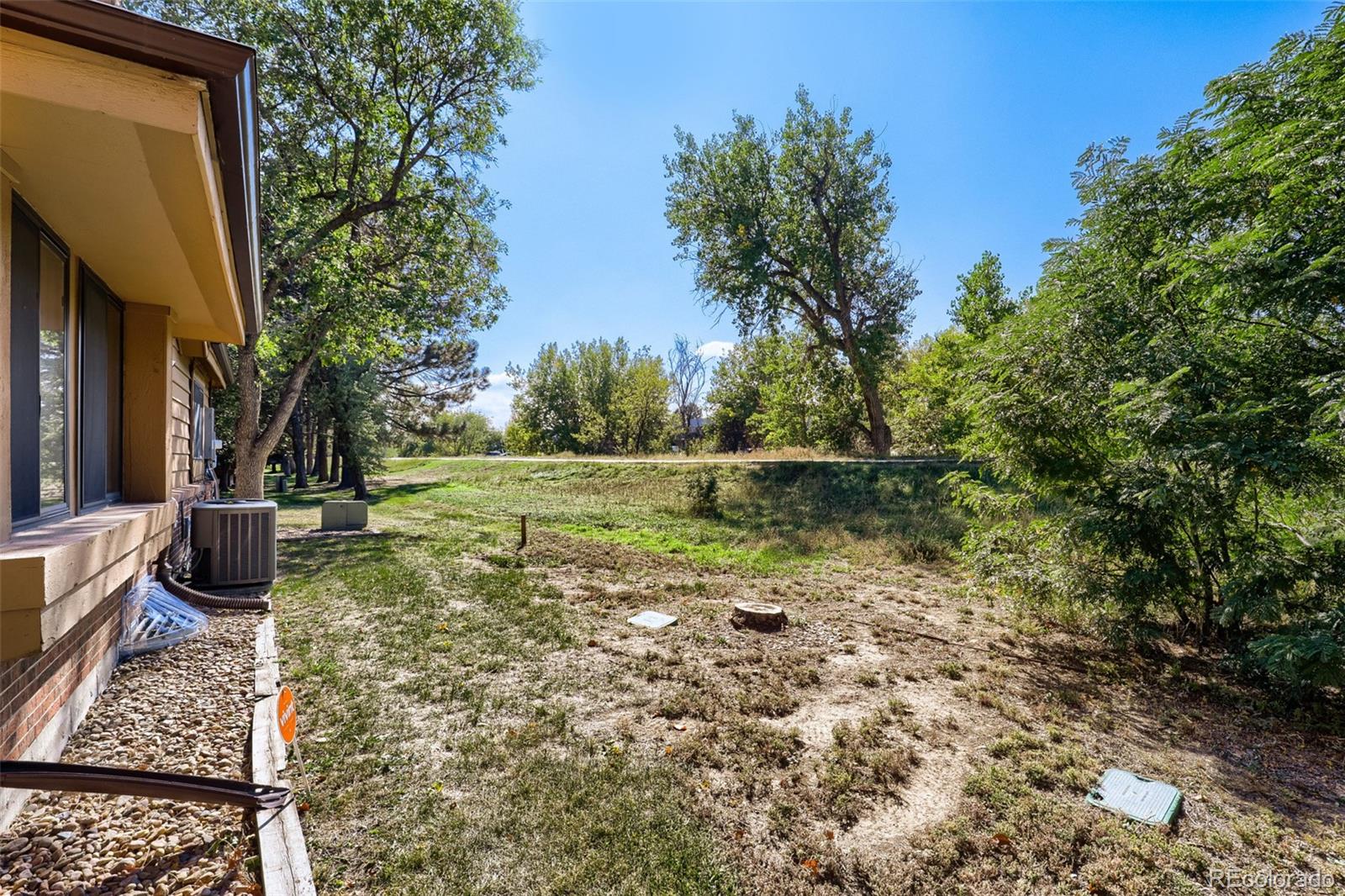 MLS Image #33 for 127 s eagle circle ,aurora, Colorado