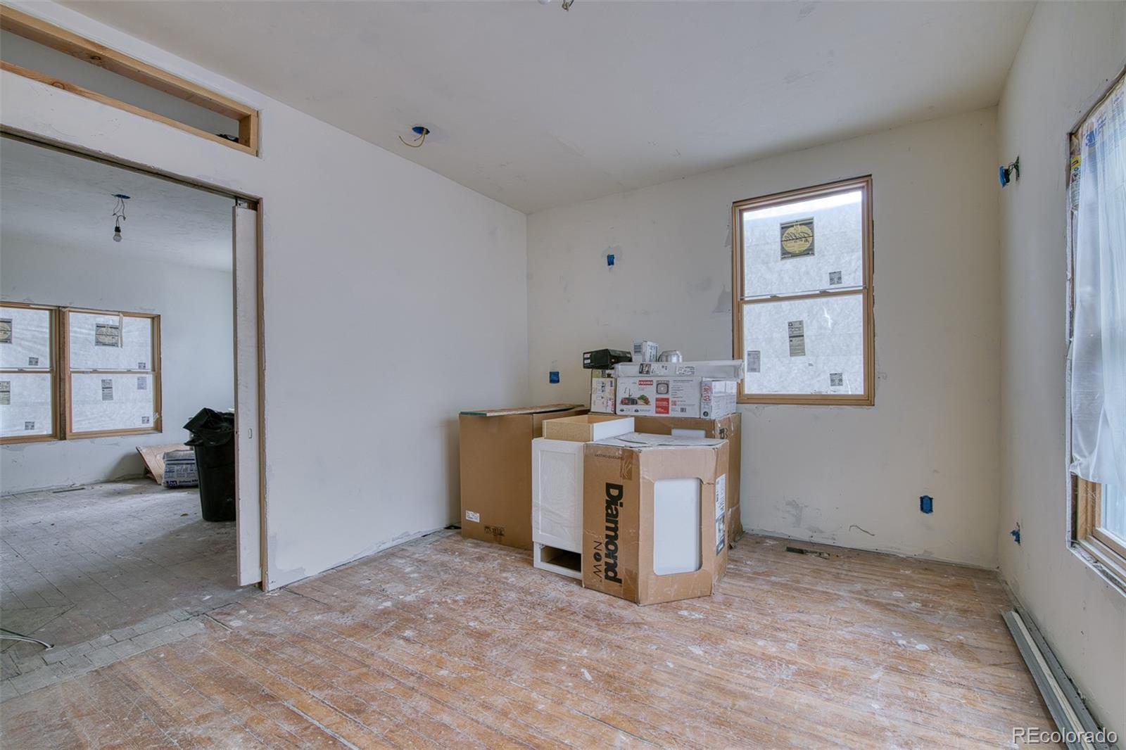 MLS Image #15 for 523 e platte avenue,colorado springs, Colorado