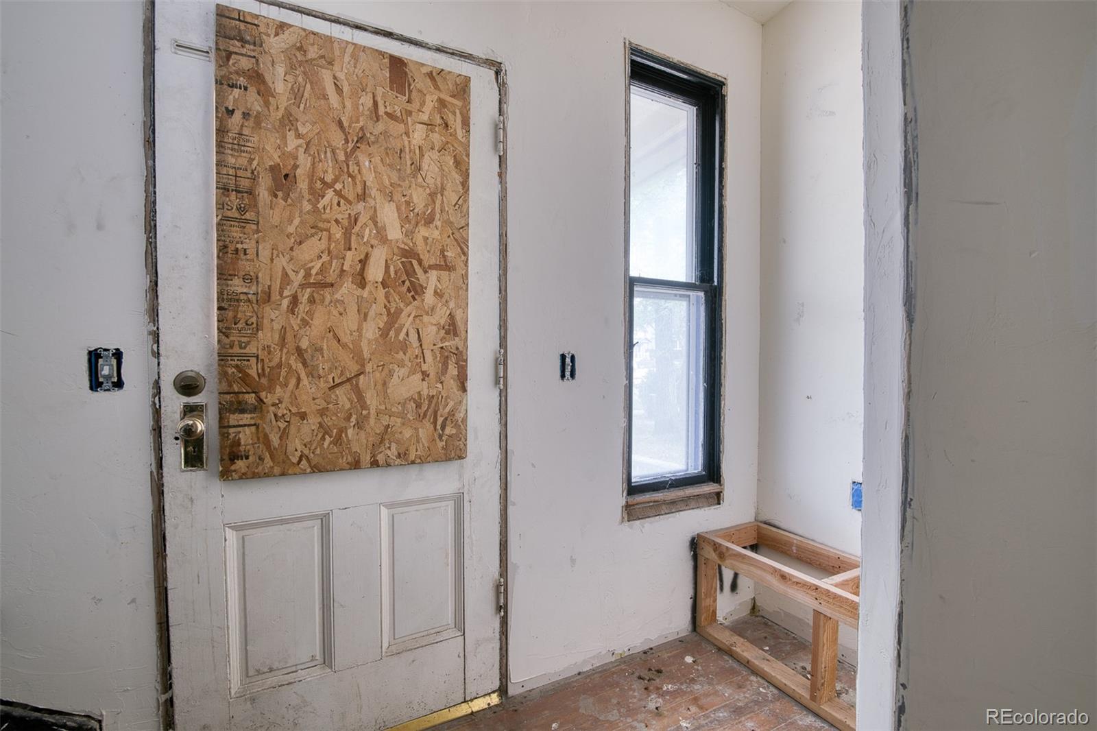 MLS Image #6 for 523 e platte avenue,colorado springs, Colorado