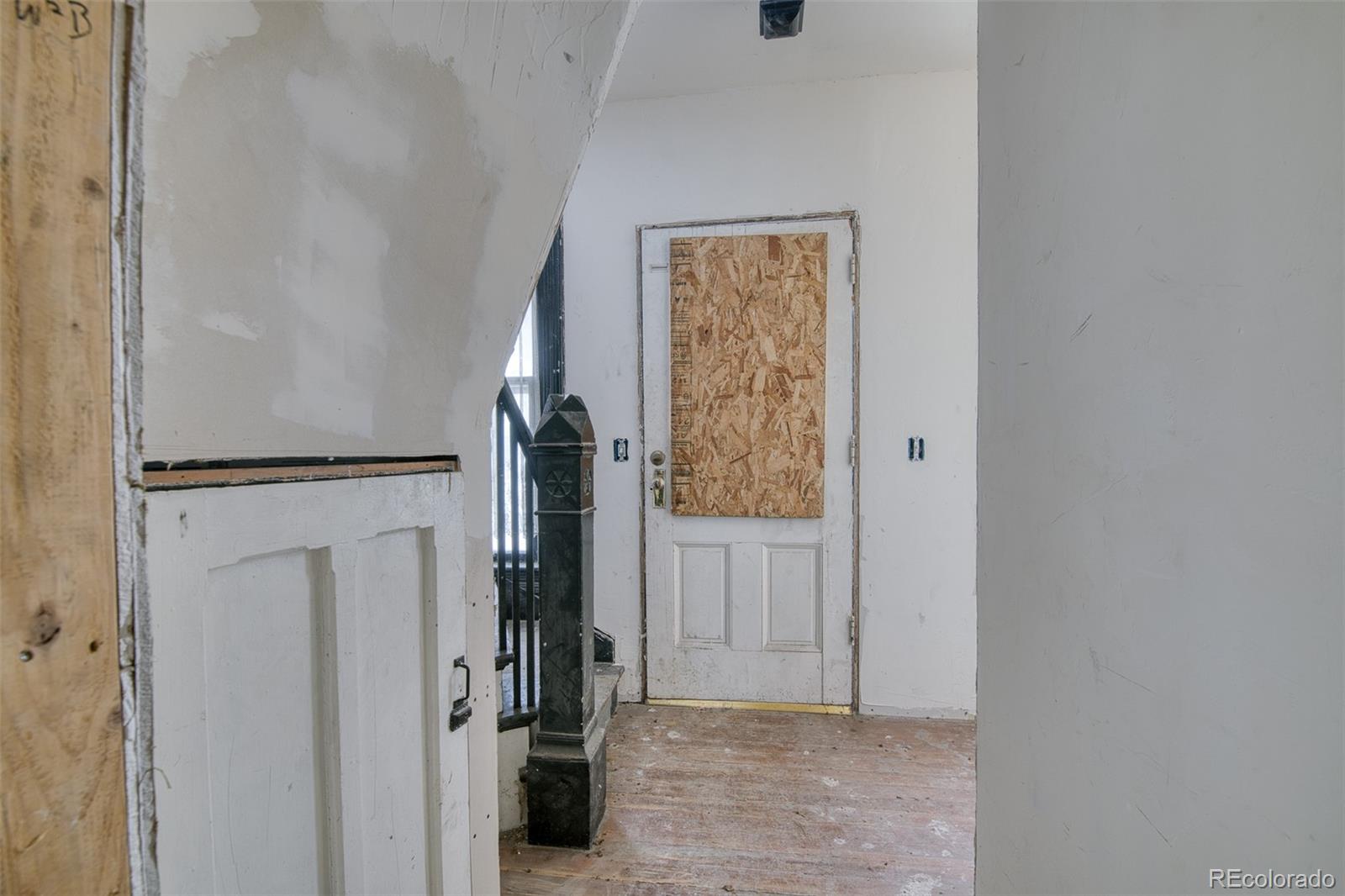 MLS Image #7 for 523 e platte avenue,colorado springs, Colorado