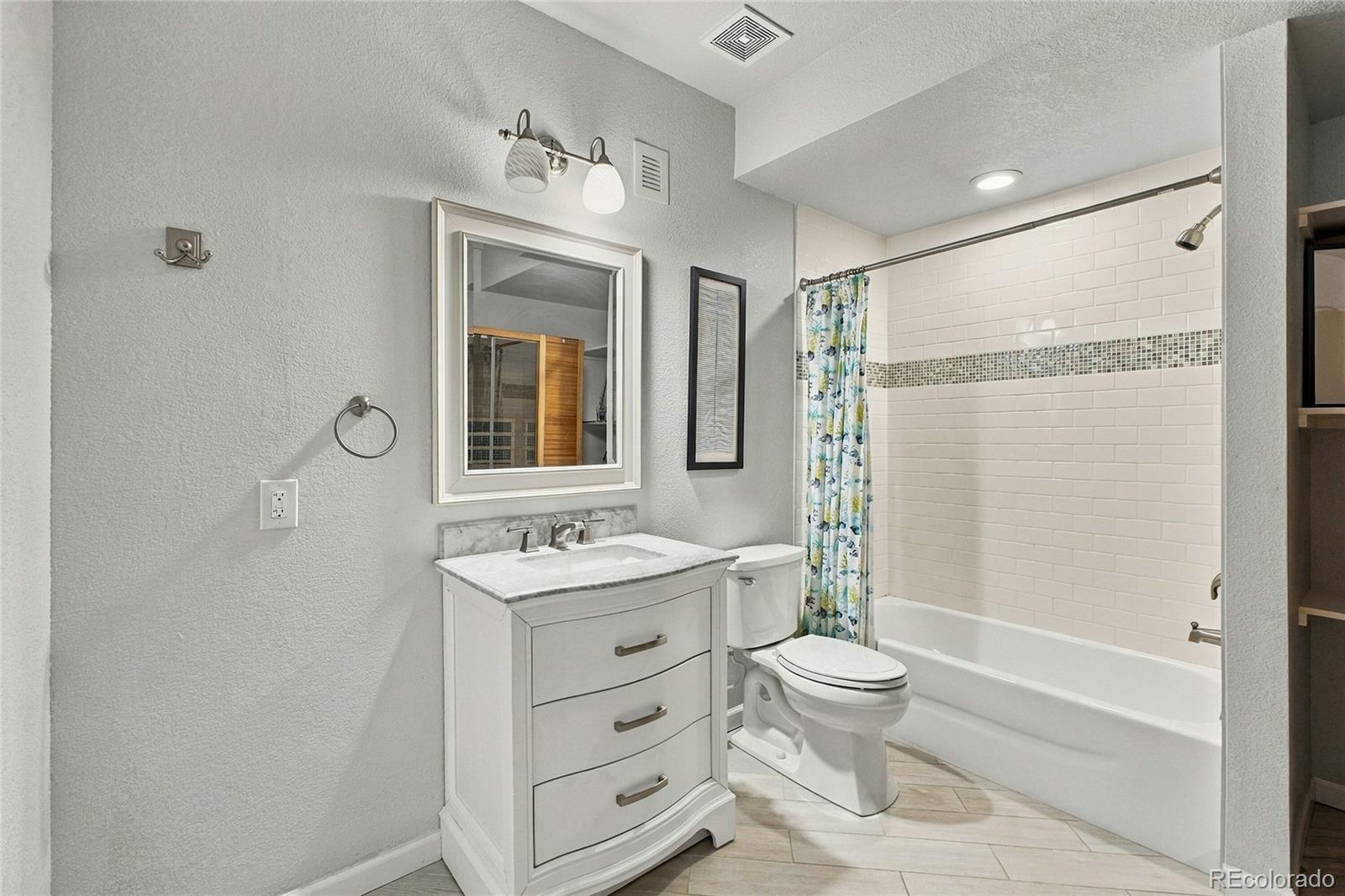 MLS Image #35 for 26826 e irish avenue,aurora, Colorado