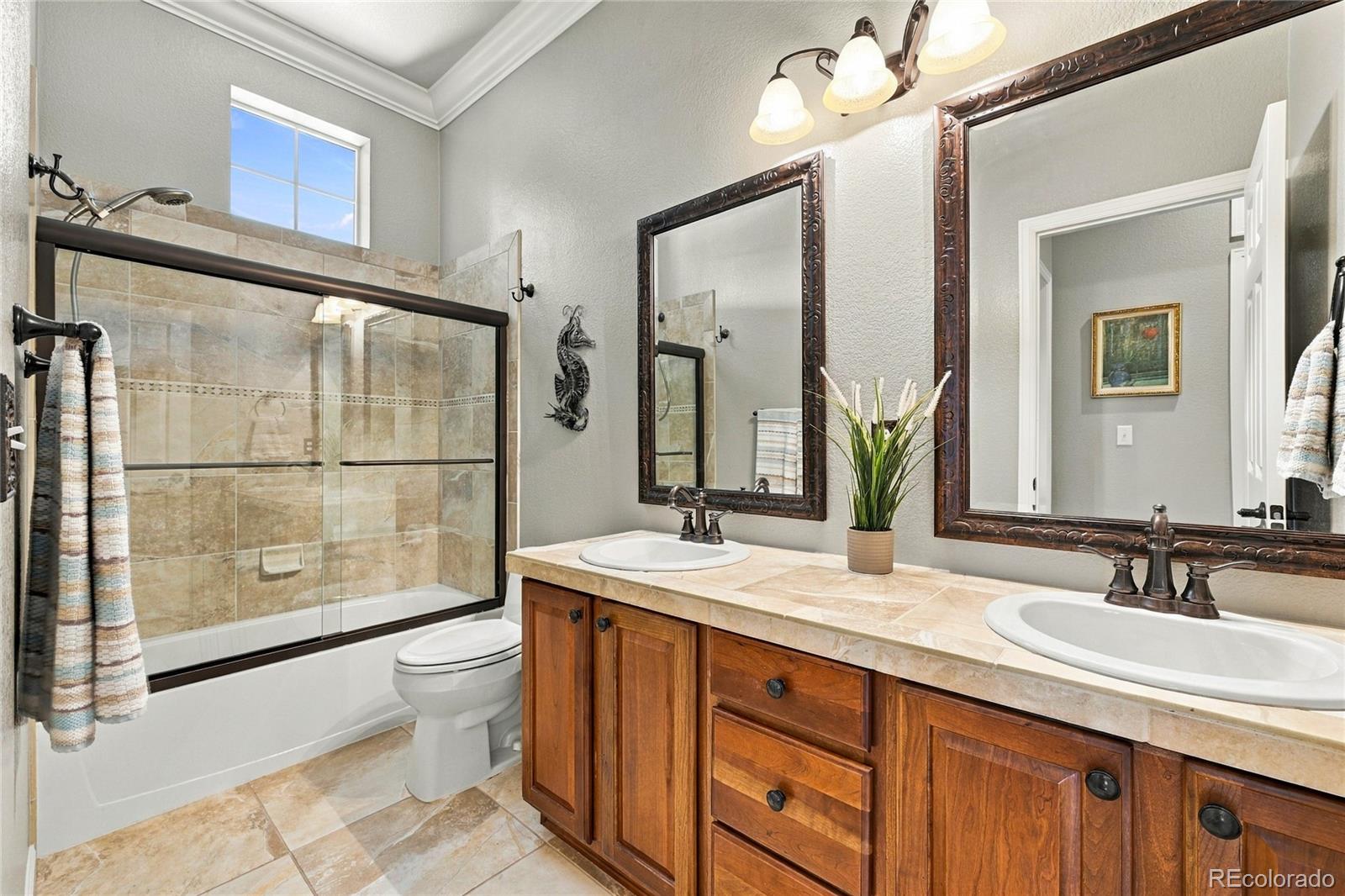 MLS Image #19 for 7660 s blackstone parkway,aurora, Colorado