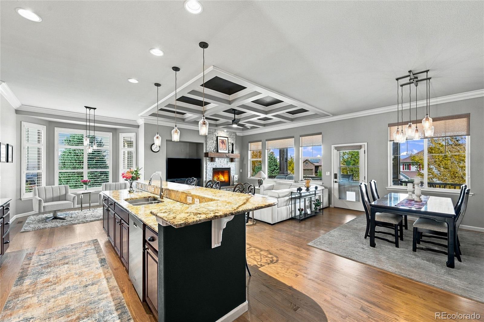 MLS Image #3 for 7660 s blackstone parkway,aurora, Colorado