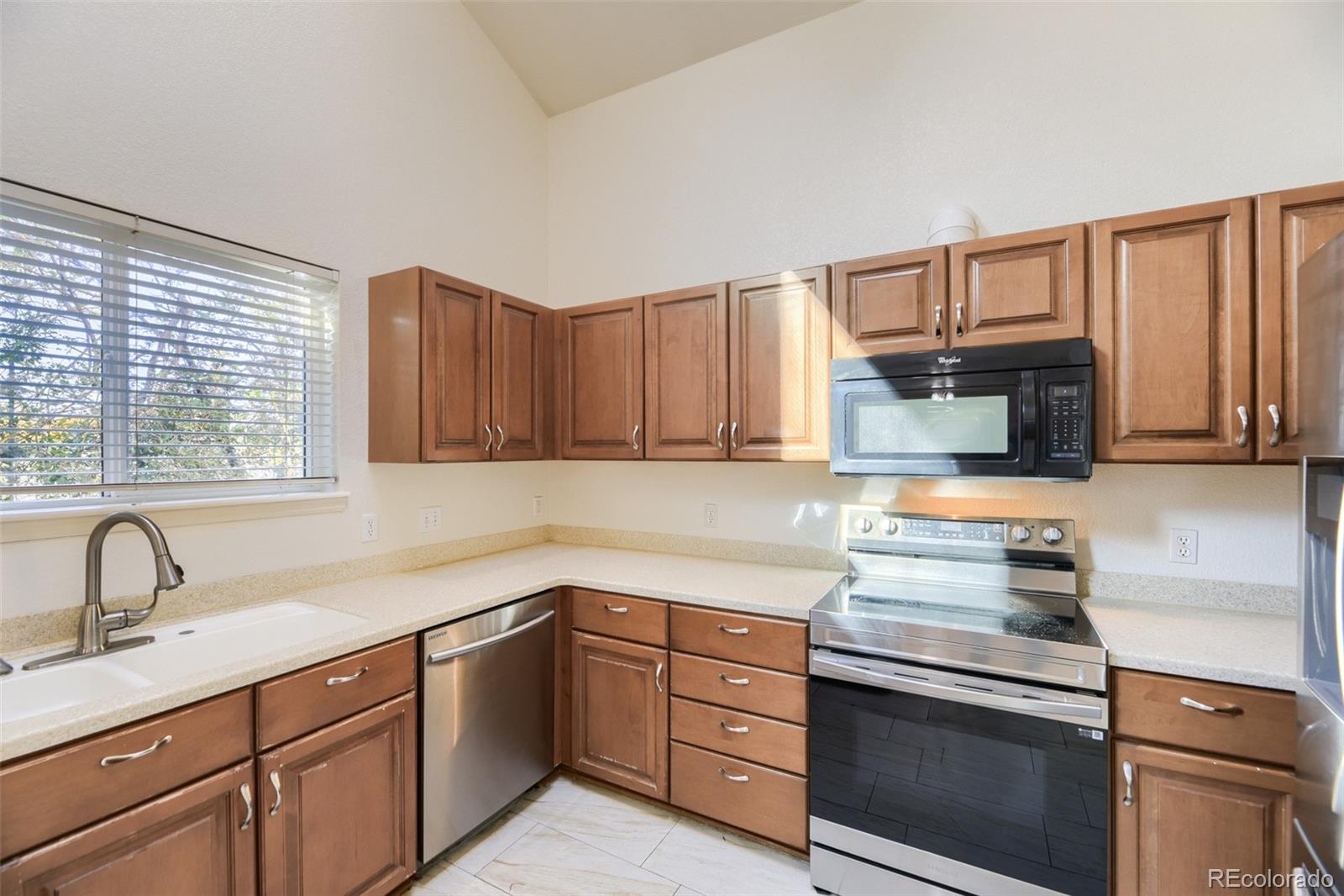 MLS Image #5 for 18872 e prentice place,centennial, Colorado