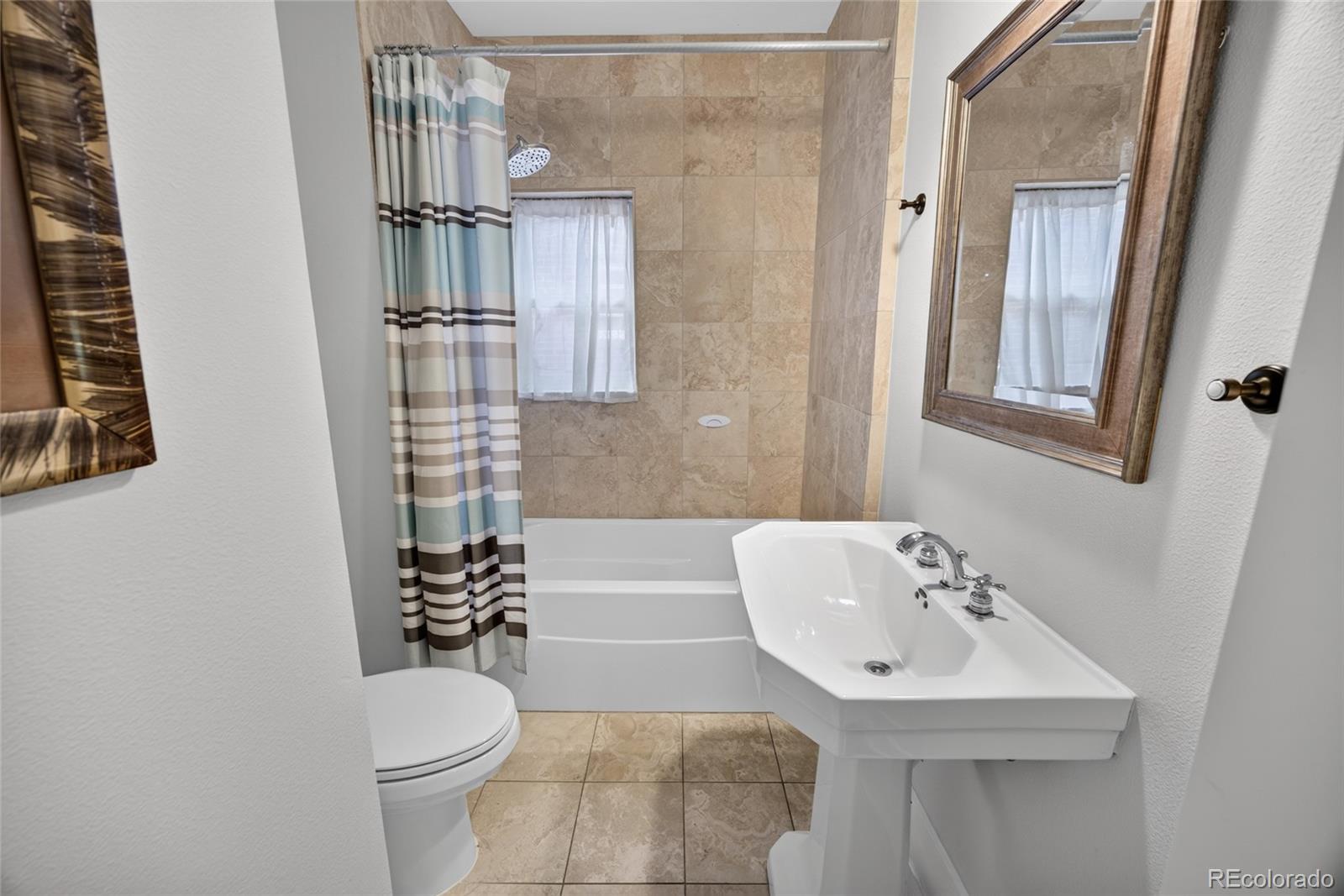 MLS Image #22 for 569 s race street,denver, Colorado