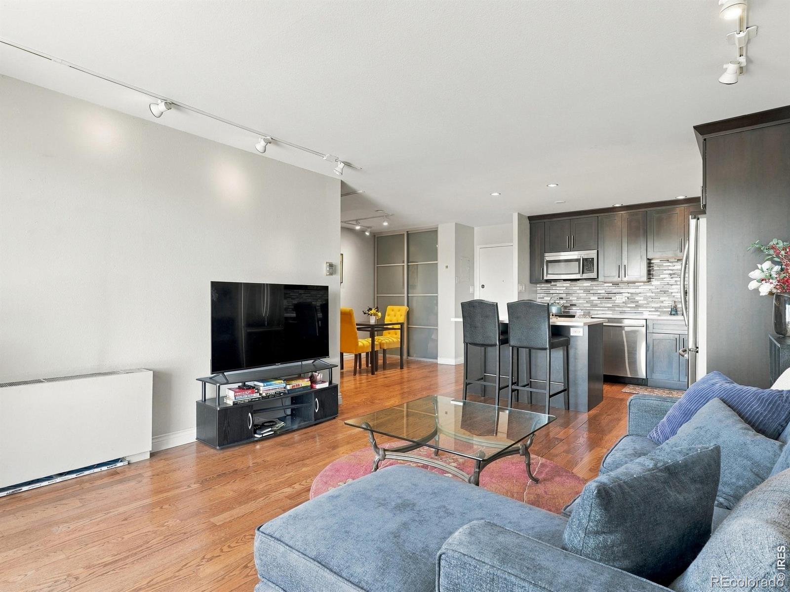 MLS Image #12 for 700 n washington street,denver, Colorado