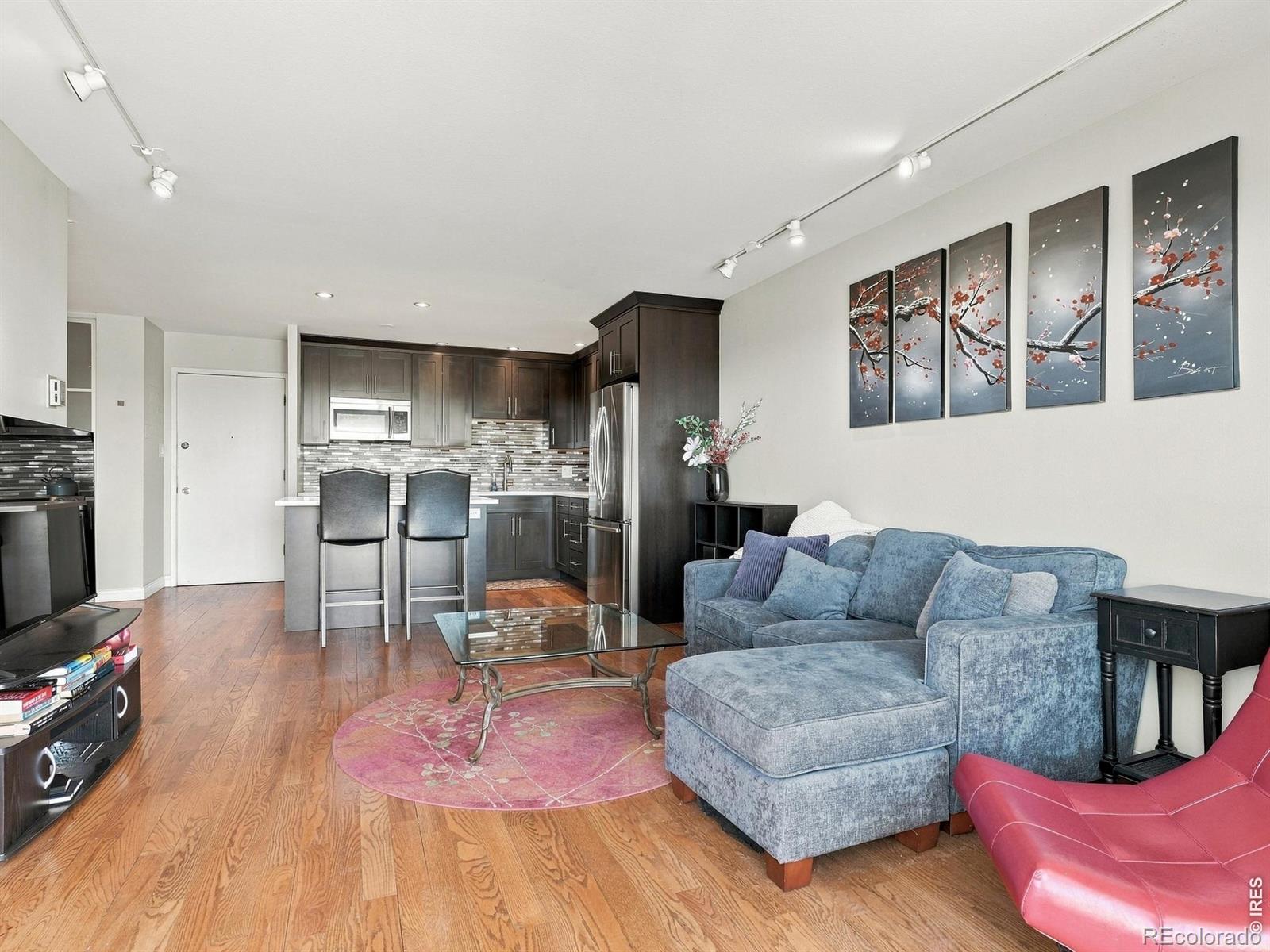 MLS Image #13 for 700 n washington street,denver, Colorado