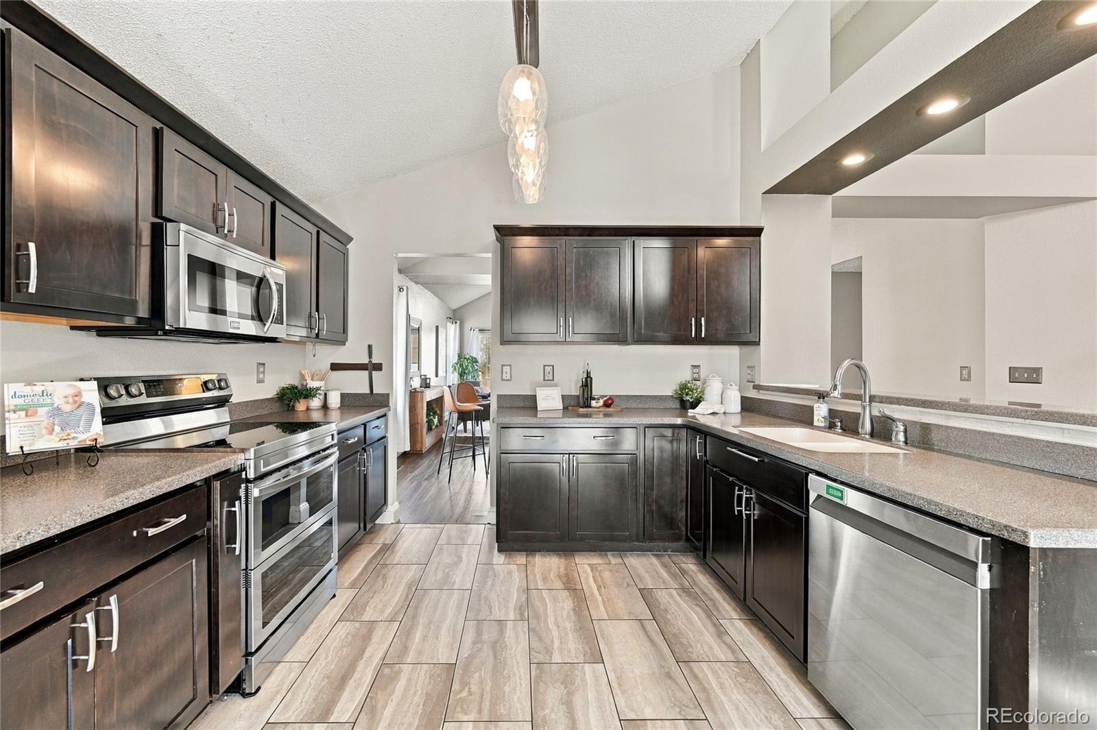 MLS Image #14 for 9225  chieftan drive,colorado springs, Colorado