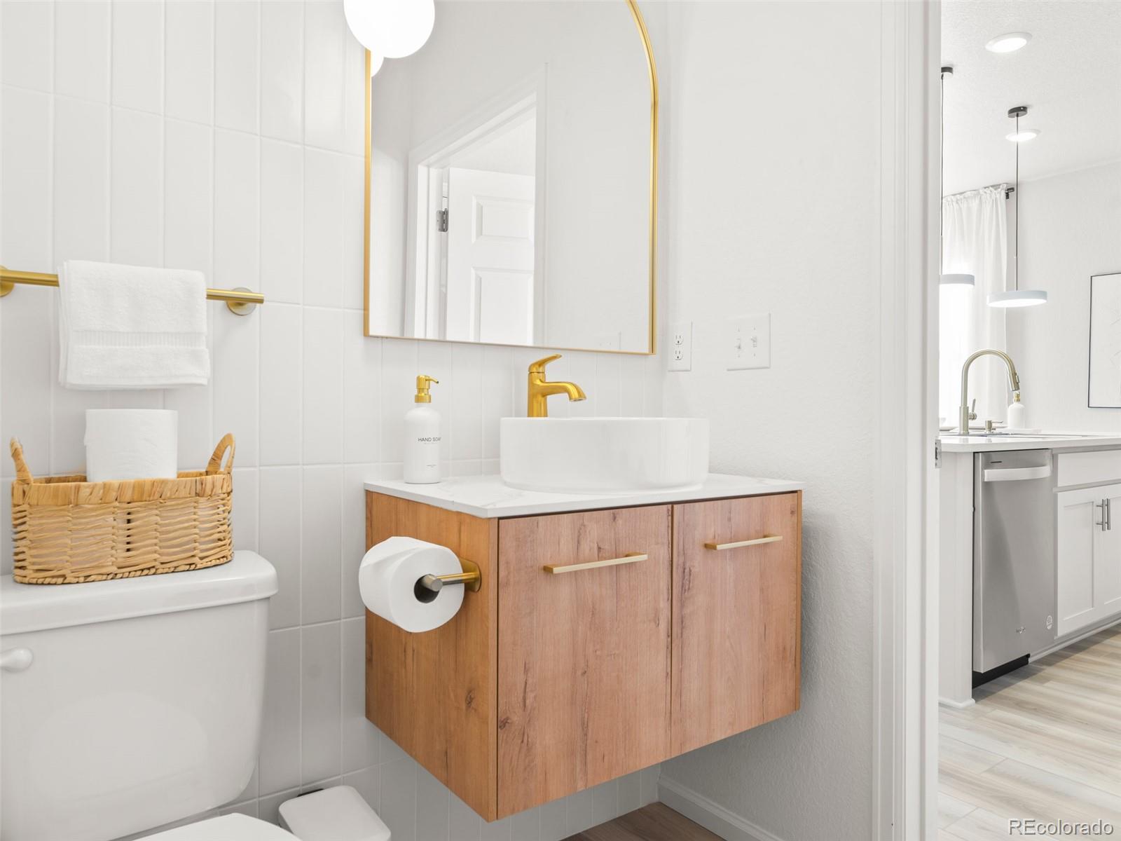 MLS Image #11 for 5063 s robb court,littleton, Colorado