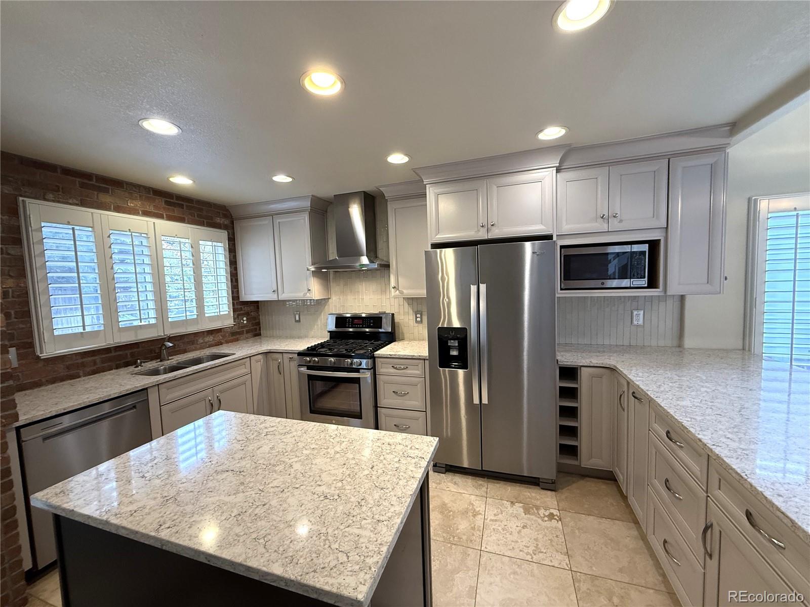 MLS Image #3 for 648  sylvestor trail,highlands ranch, Colorado