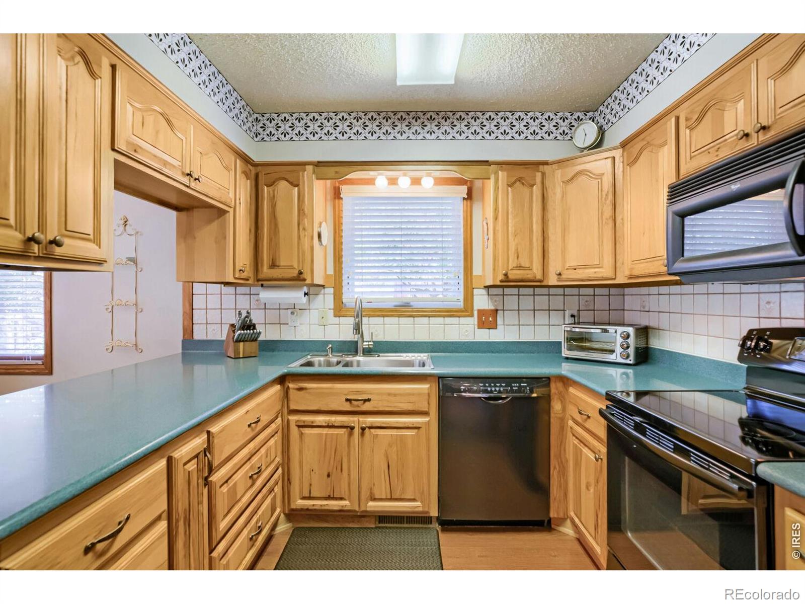 MLS Image #5 for 2874  hartwick circle,longmont, Colorado