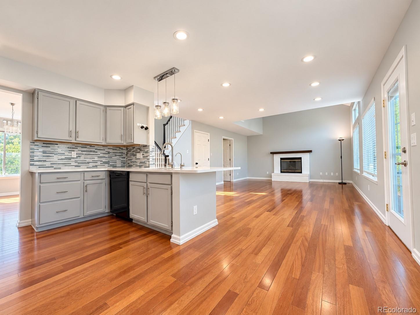 MLS Image #6 for 9557  brentford drive,highlands ranch, Colorado