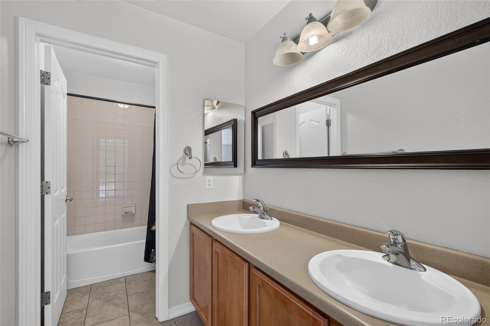 MLS Image #12 for 17048 e 106th way,commerce city, Colorado