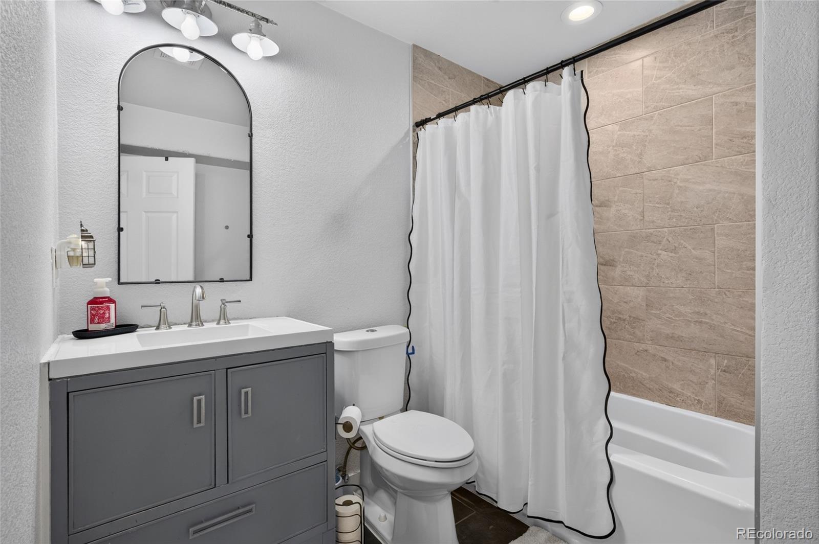 MLS Image #21 for 17048 e 106th way,commerce city, Colorado