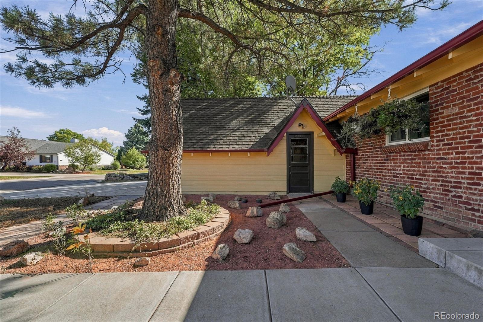 MLS Image #3 for 6752 w 65th avenue,arvada, Colorado