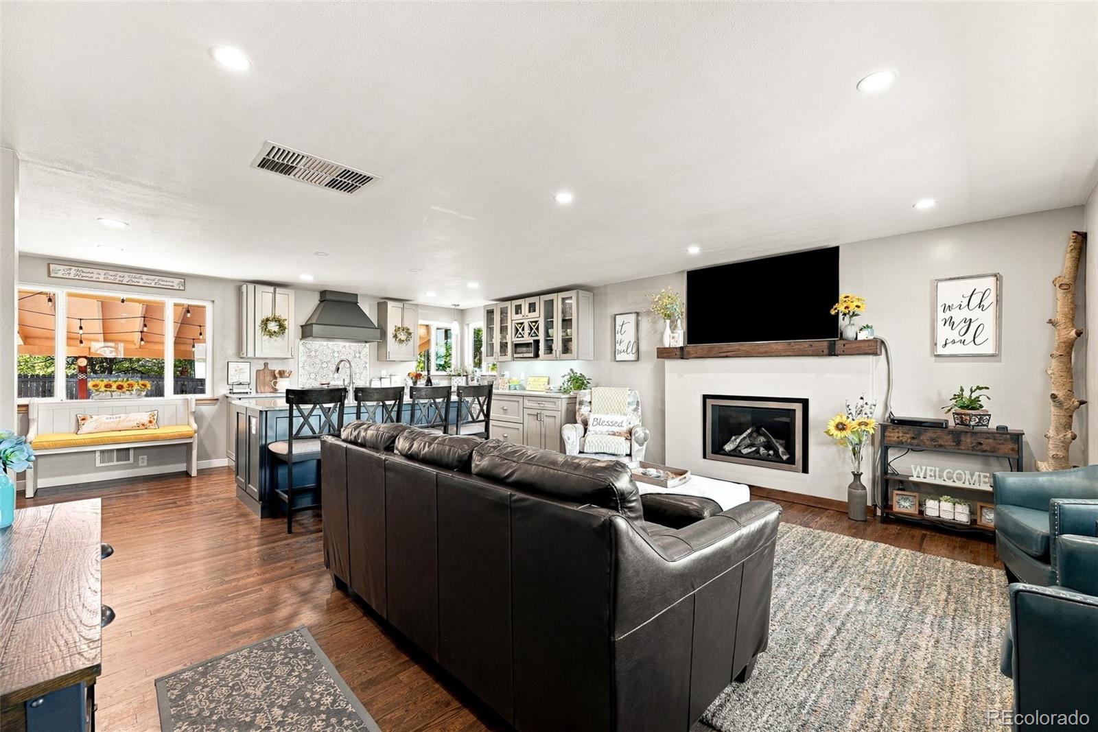MLS Image #4 for 6752 w 65th avenue,arvada, Colorado