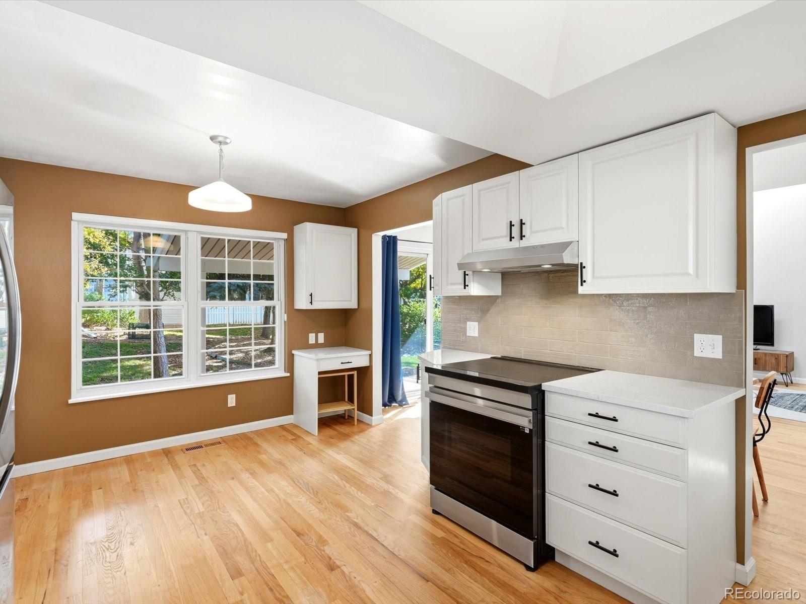 MLS Image #14 for 3284 s heather gardens way,aurora, Colorado