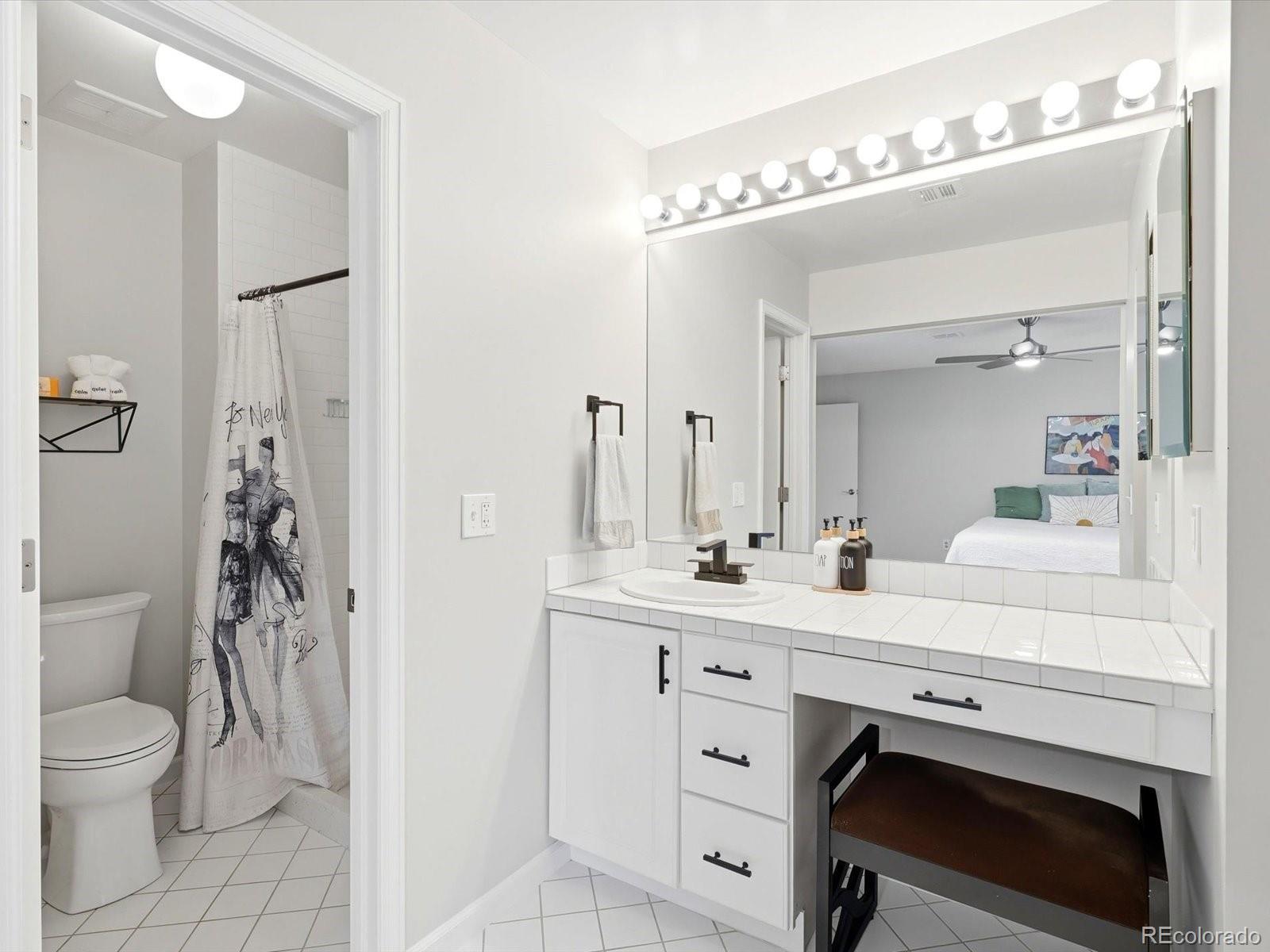 MLS Image #21 for 3284 s heather gardens way,aurora, Colorado